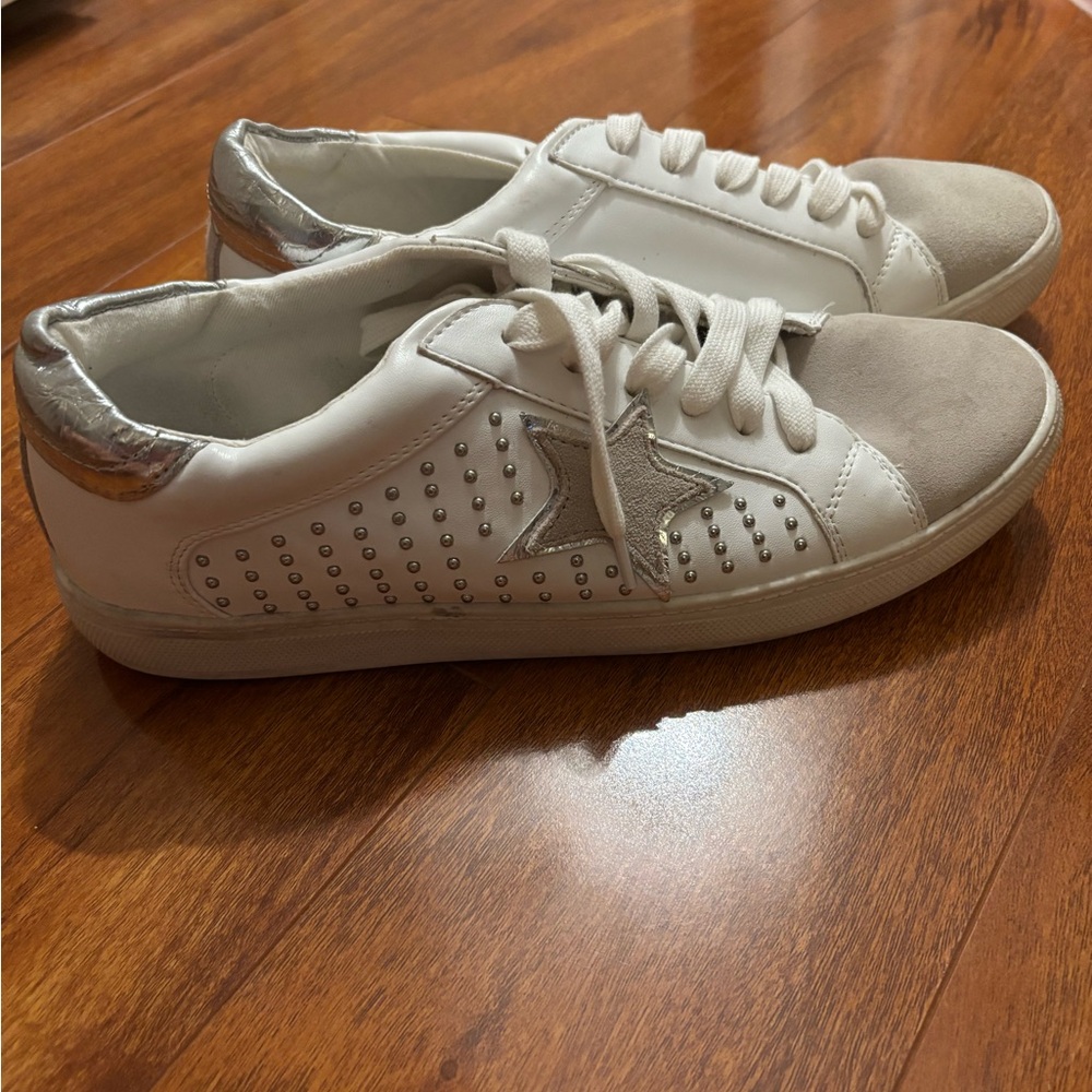 Steve Madden Star White and Silver Women's Sneakers